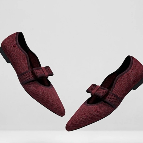 Vivaia (NEW without box) Daphne Pointed-Toe Mary Jane Flats - Picture 2 of 6